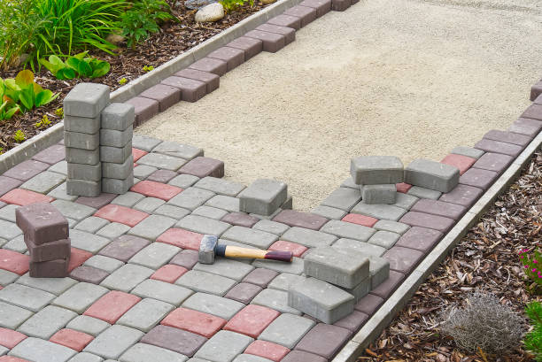 Best Professional Driveway Pavers  in Washington, KS
